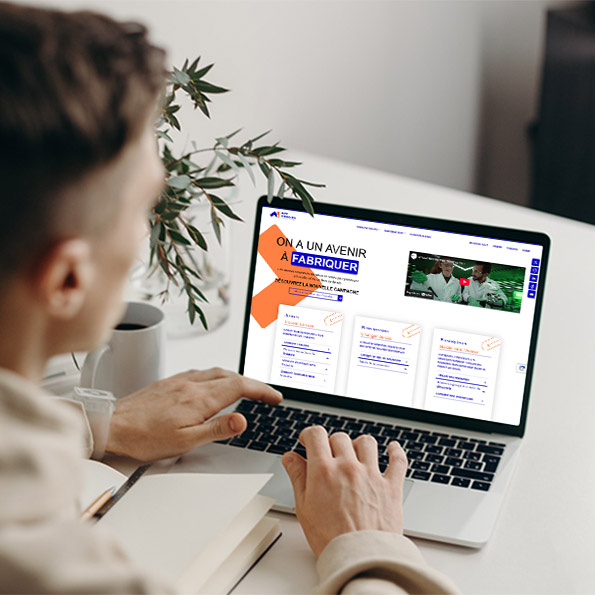 Avec l’industrie : un avenir à fabriquer